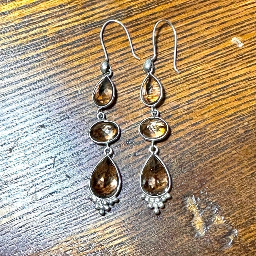 925 Sterling Silver Dangle earrings With Taupe Glass Stones